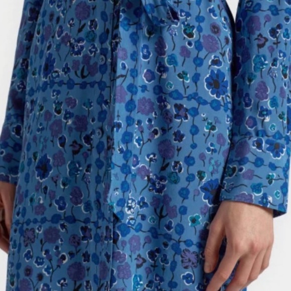 EQUIPMENT • Femme Rosalee Blue Floral Printed Long Sleeve Silk Mini Dress - Picture 3 of 16